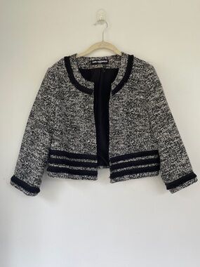 Karl Lagerfeld Black & White Tweed Open-Front Jacket Cropped size Large